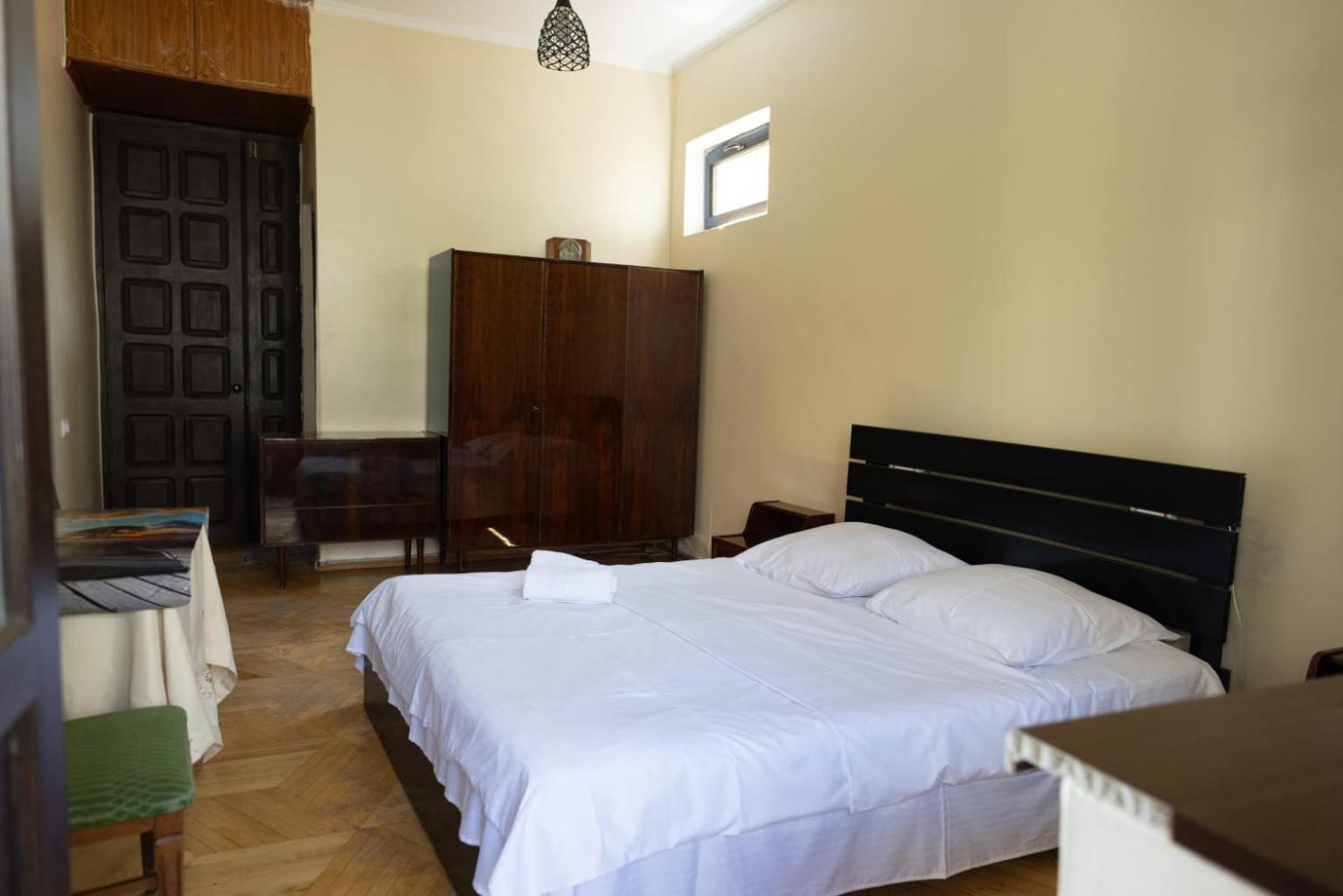 Wine House Hotel Tbilisi ภายนอก รูปภาพ