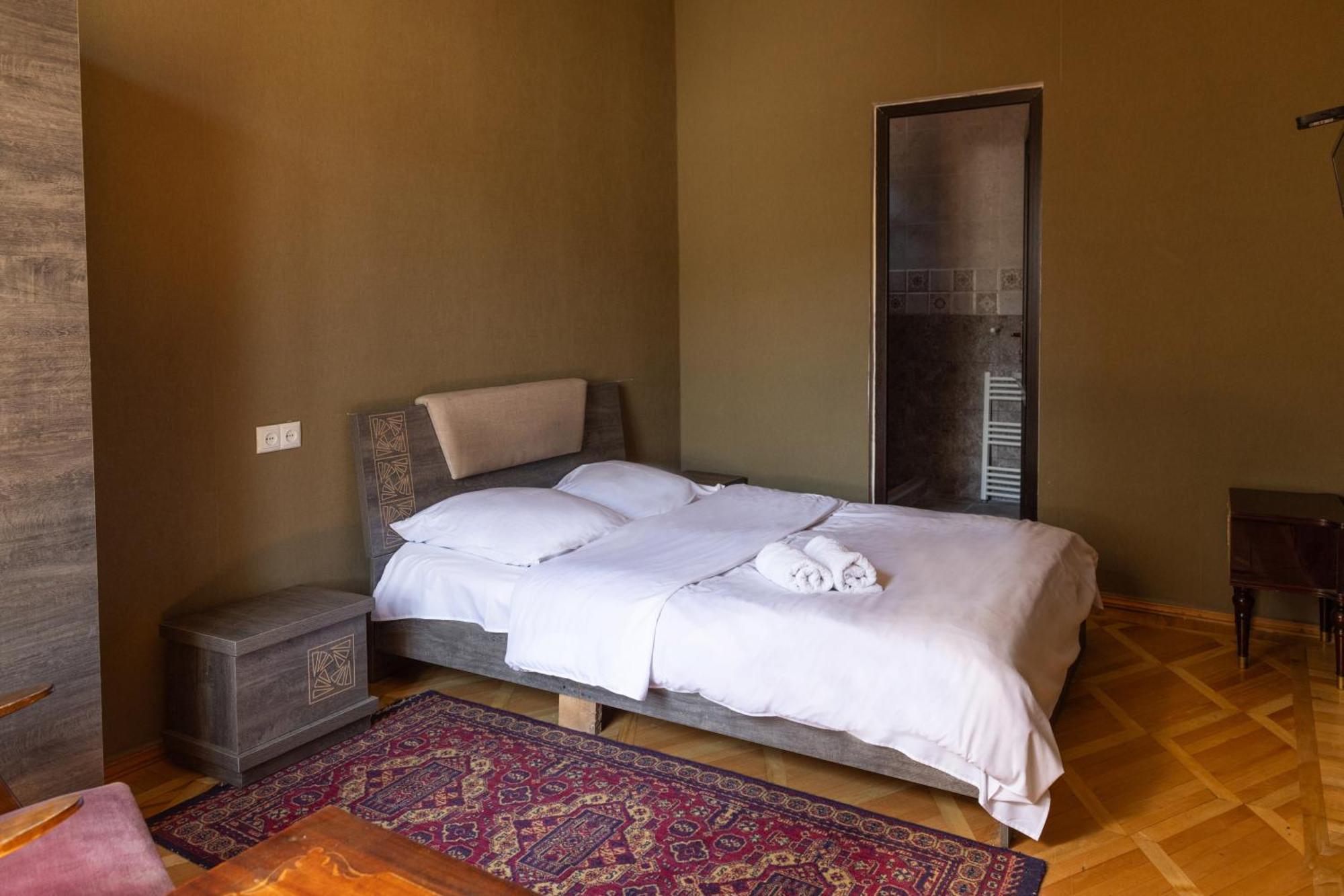 Wine House Hotel Tbilisi ห้อง รูปภาพ