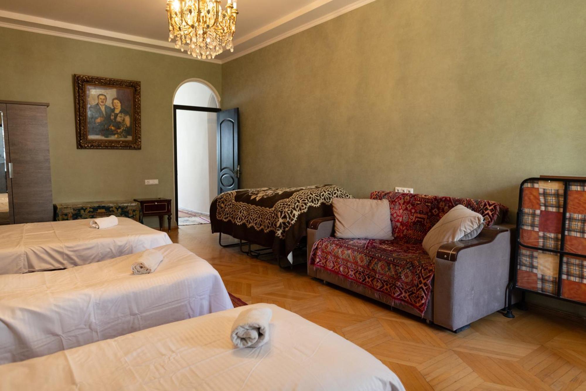 Wine House Hotel Tbilisi ห้อง รูปภาพ